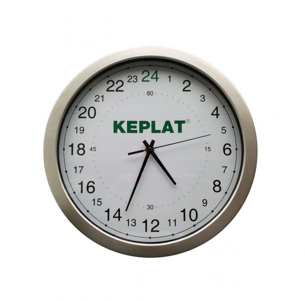 12 és 24 órás falióra